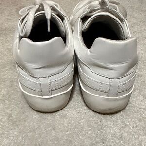 Sans Matin Classic White Sneakers